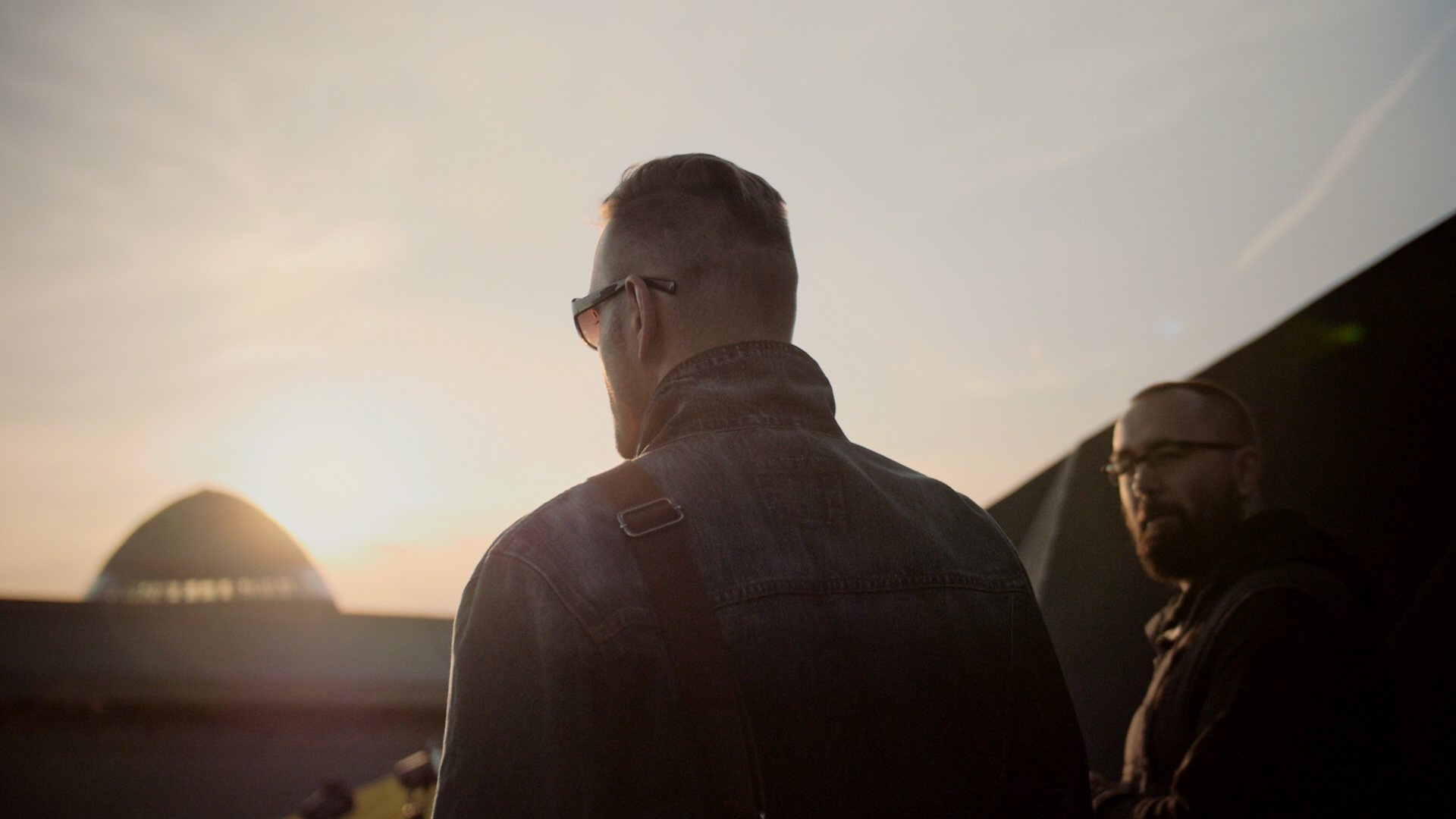 REDBULL TOURBUS BG (0-00-27-03)